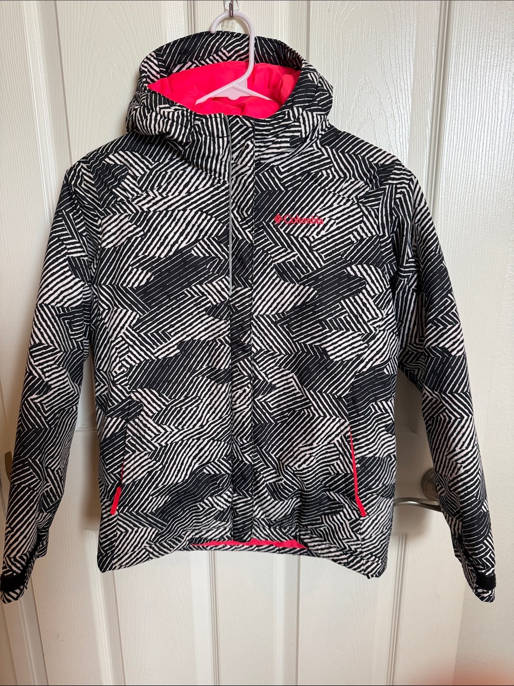 Columbia Youth (Sz Medium 10/12) Black & Hot Pink Patterned Hooded Puffer Jacket